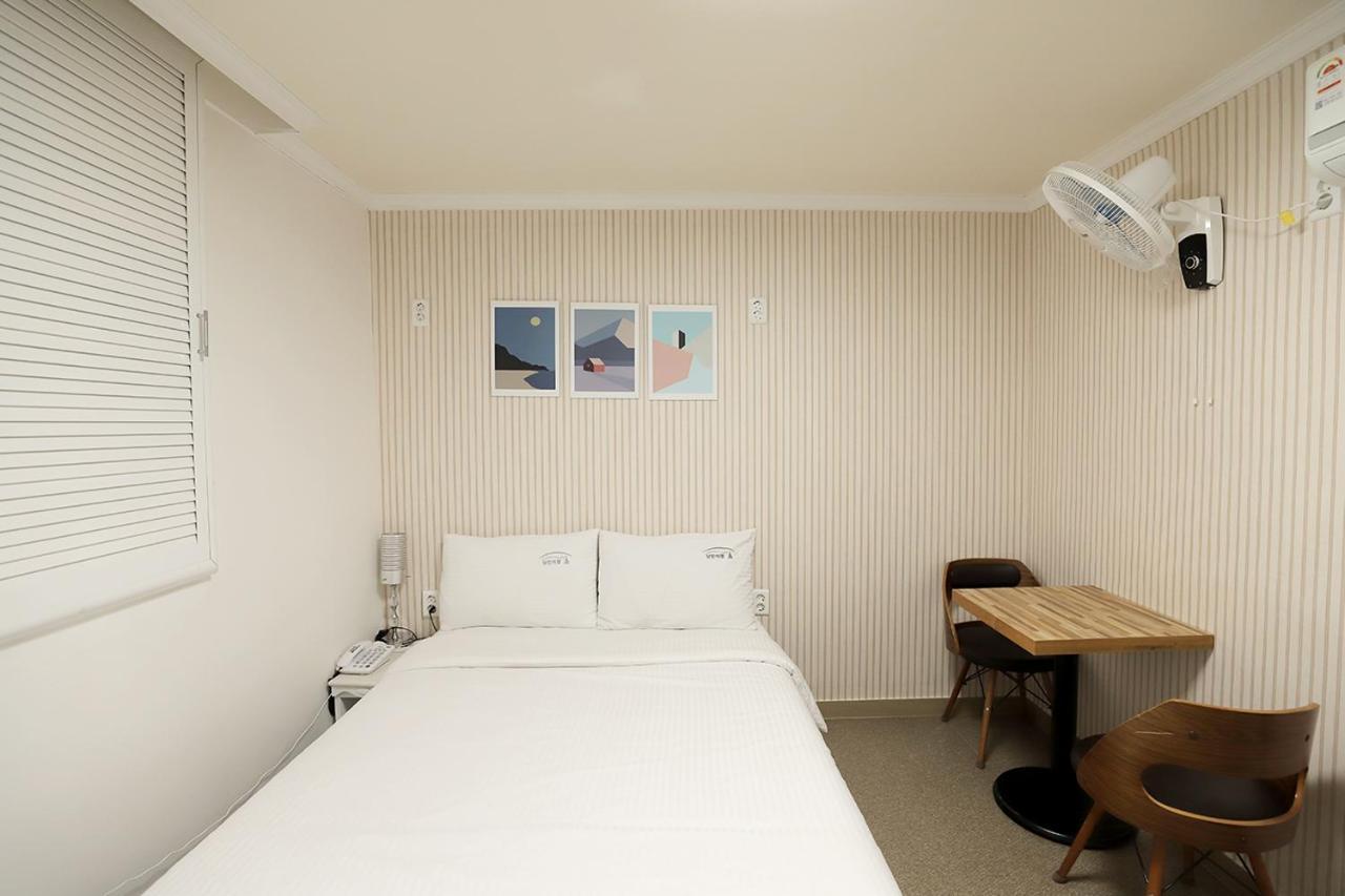 Stay Romantictrip_Hostel Kjongdzsu Kültér fotó