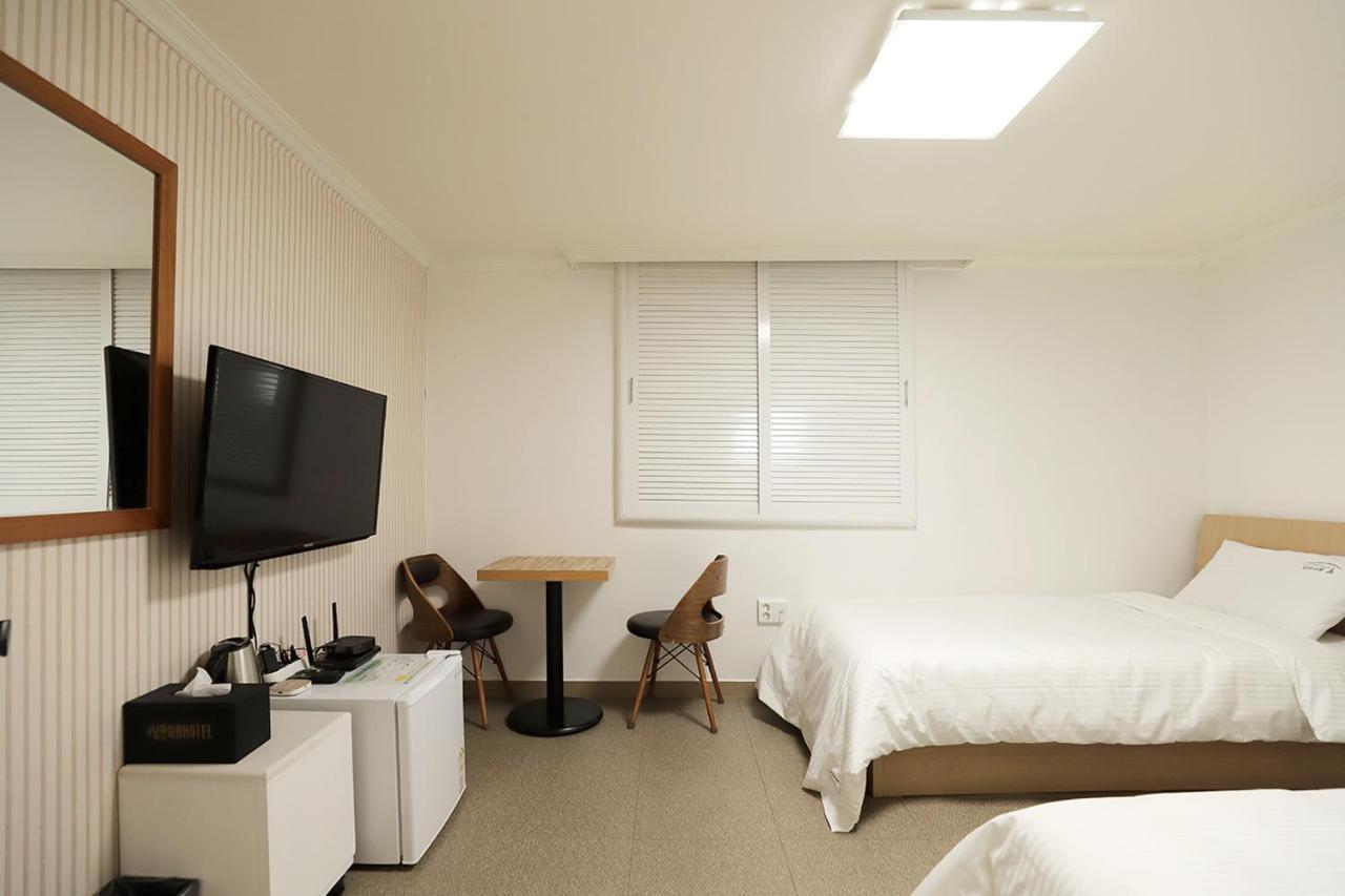 Stay Romantictrip_Hostel Kjongdzsu Kültér fotó
